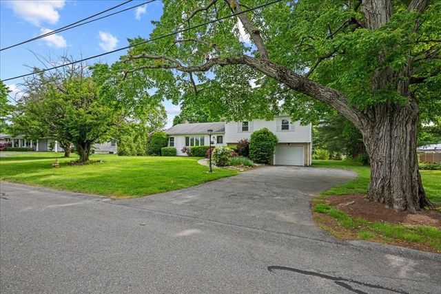 25 Curtis St, Auburn, MA 01501