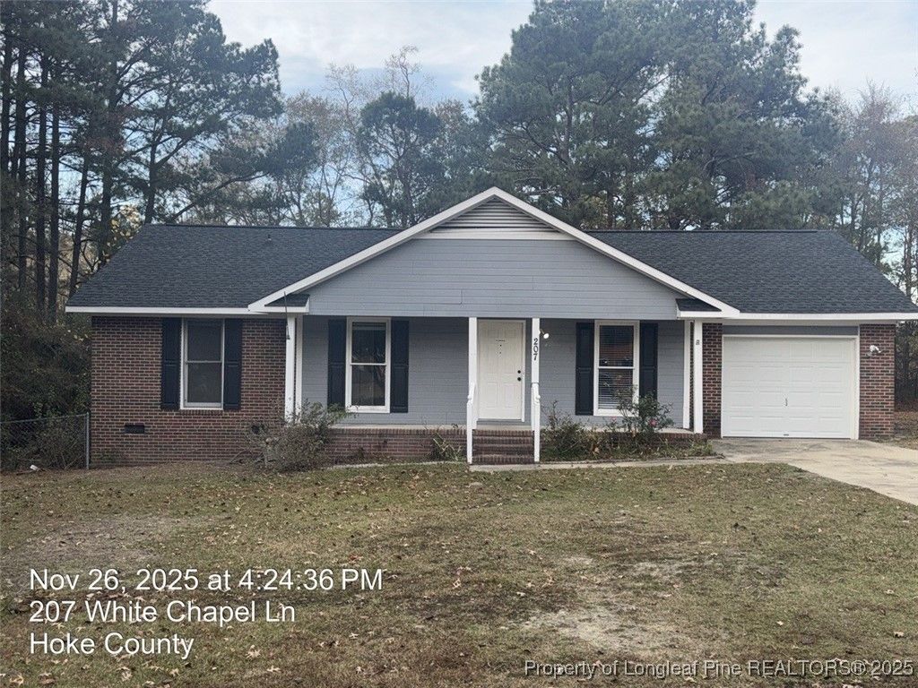 207 Whitechapel Lane, Raeford, NC 28376