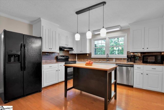 120 Echo Lane, Travelers Rest, SC 29690