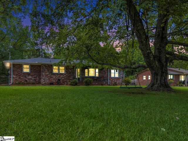 120 Echo Lane, Travelers Rest, SC 29690