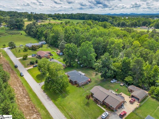 120 Echo Lane, Travelers Rest, SC 29690