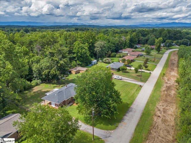 120 Echo Lane, Travelers Rest, SC 29690