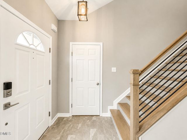 119 Chinabrook Court, Morrisville, NC 27560