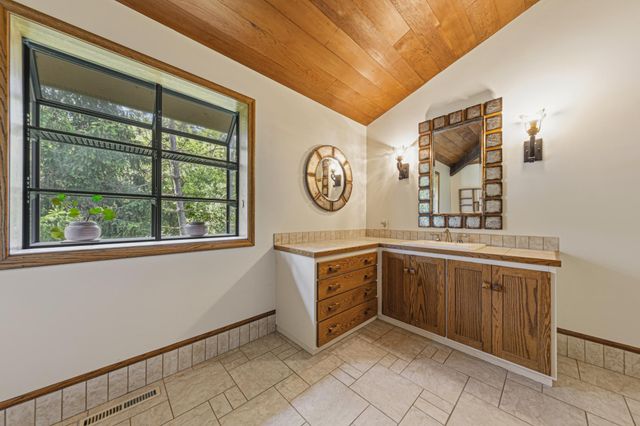 2375 175th Street E, Faribault, MN 55021