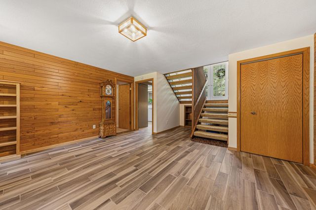 2375 175th Street E, Faribault, MN 55021