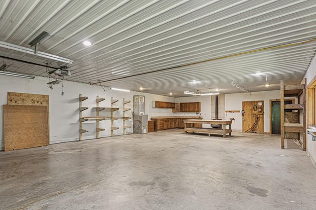 2375 175th Street E, Faribault, MN 55021