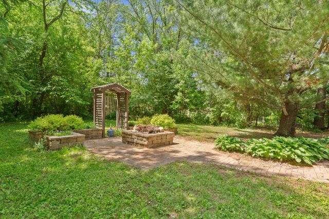 2375 175th Street E, Faribault, MN 55021
