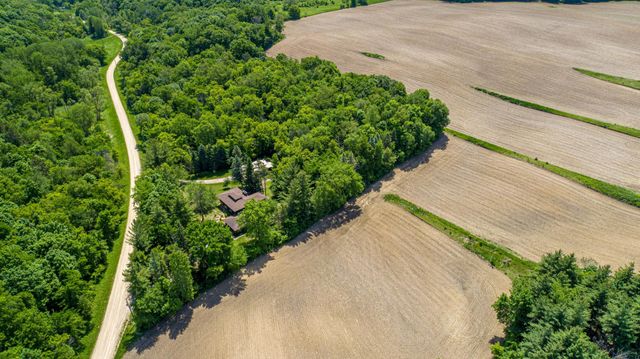 2375 175th Street E, Faribault, MN 55021