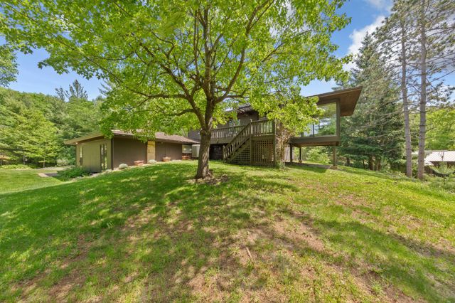 2375 175th Street E, Faribault, MN 55021
