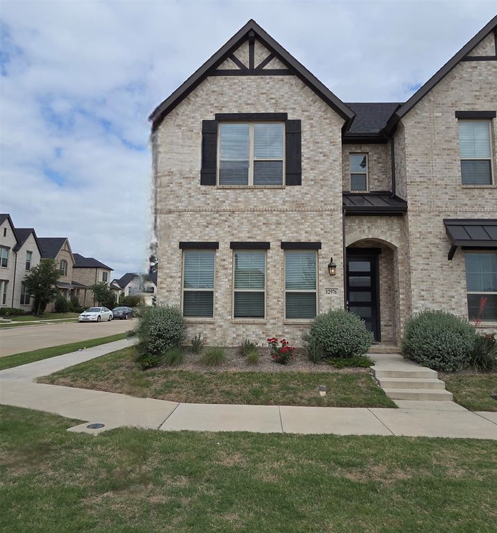 12976 Rockham Lane, Farmers Branch, TX 75234
