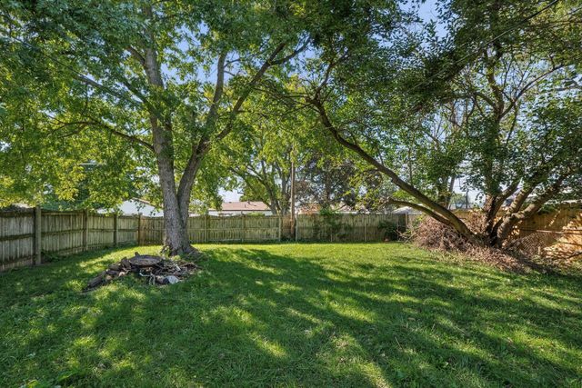 809 Maurine Drive, Columbus, OH 43228