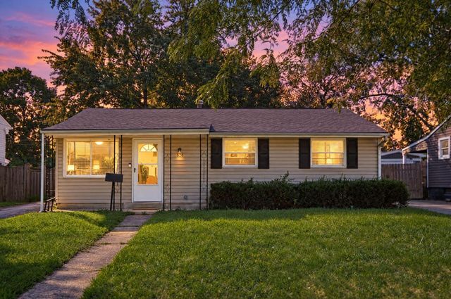 809 Maurine Drive, Columbus, OH 43228