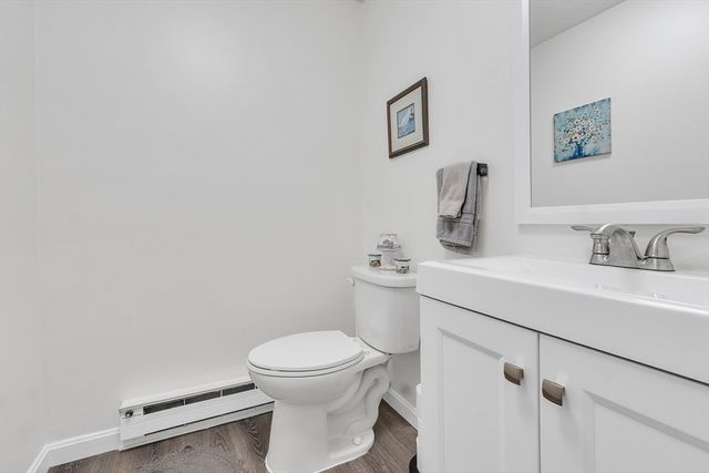 8 Tiffany Cir 8, Millbury, MA 01527