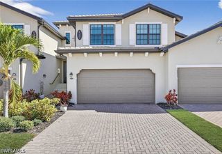 2387 Anguilla DR 202, Naples, FL 34120