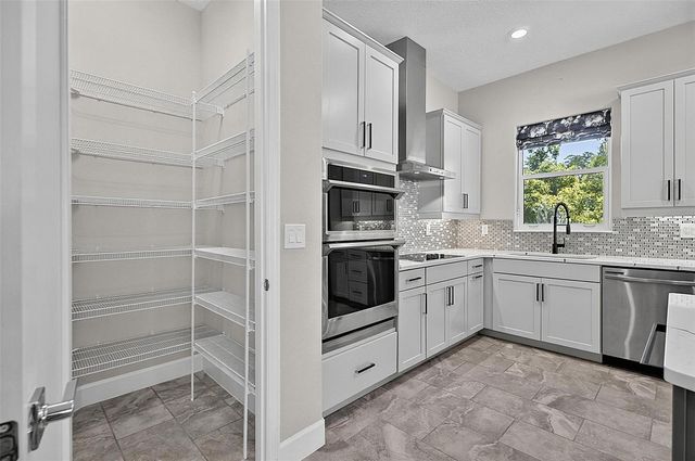38 NEW LEATHERWOOD DRIVE, Palm Coast, FL 32137