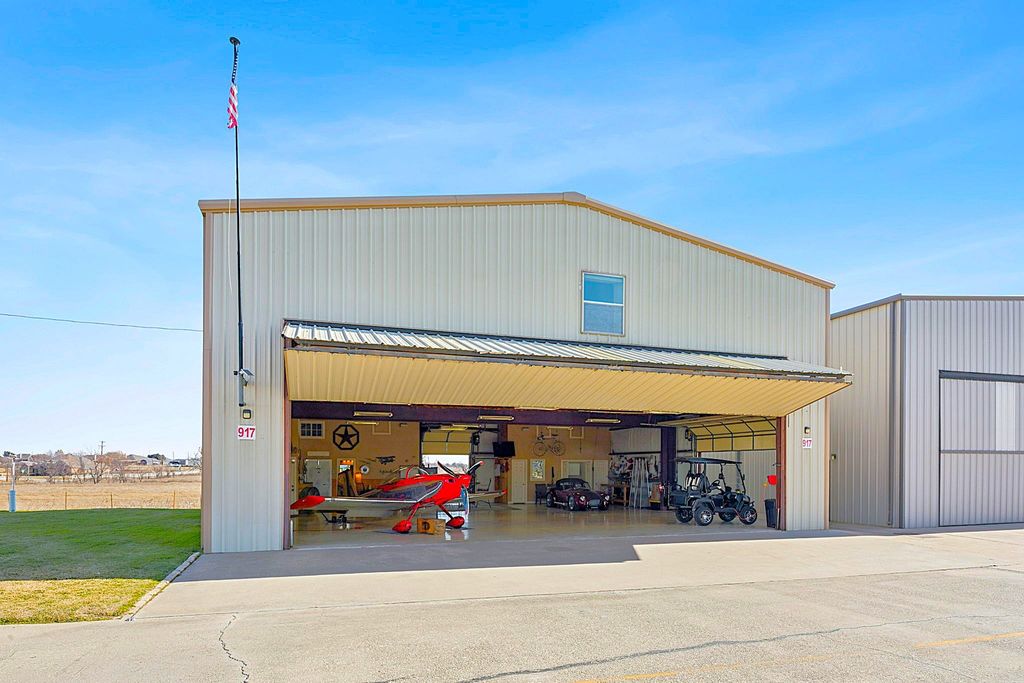 917 Aviator Drive, Fort Worth, TX 76179