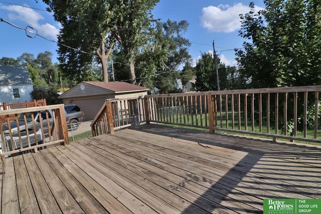 6457 Poppleton Avenue, Omaha, NE 68106