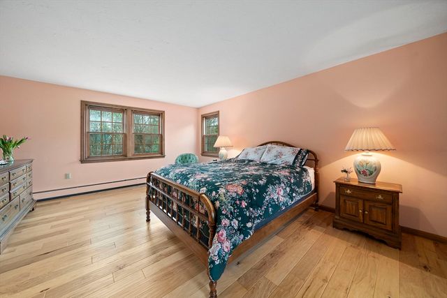 1 Paulene Drive, Franklin, MA 02038