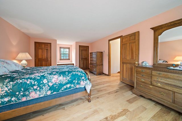 1 Paulene Drive, Franklin, MA 02038