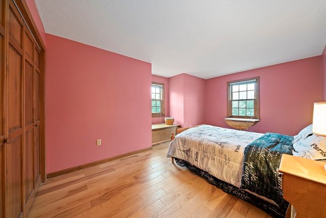 1 Paulene Drive, Franklin, MA 02038