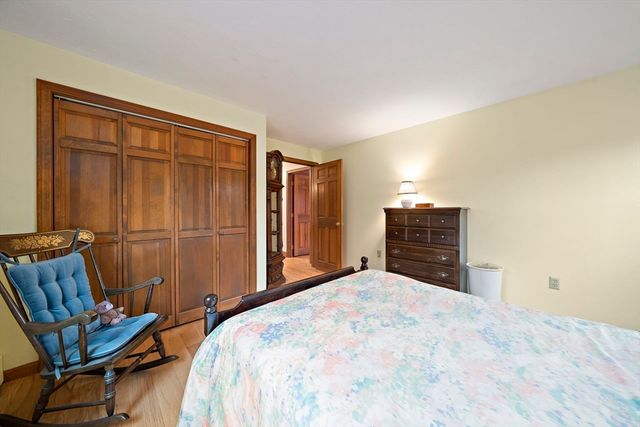 1 Paulene Drive, Franklin, MA 02038