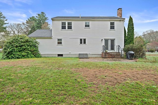1 Paulene Drive, Franklin, MA 02038
