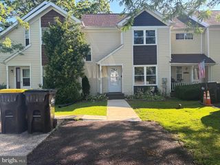 2504 OXFORD CT, Hatfield, PA 19440