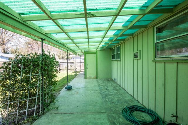 1512 Clara Avenue, Grants Pass, OR 97527