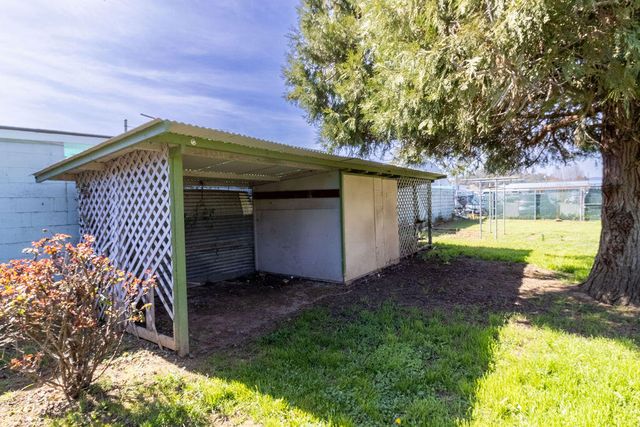 1512 Clara Avenue, Grants Pass, OR 97527