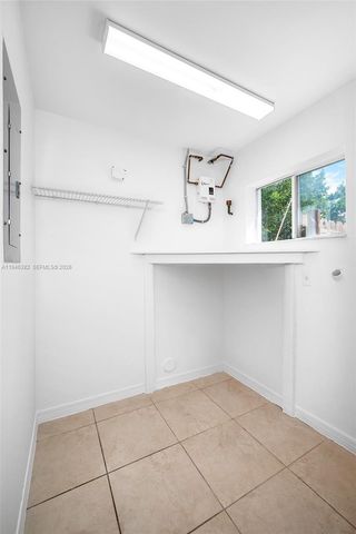 2275 SW 61st Ave, Miami, FL 33155