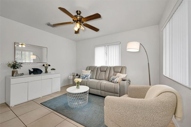 2275 SW 61st Ave, Miami, FL 33155