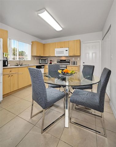 2275 SW 61st Ave, Miami, FL 33155