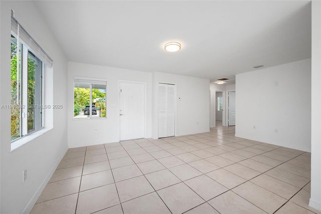 2275 SW 61st Ave, Miami, FL 33155