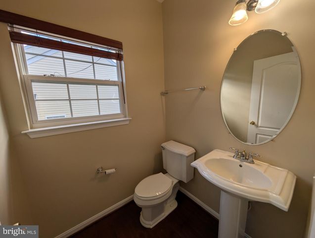 10214 ROLLING GREEN WAY, Fort Washington, MD 20744