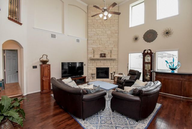5039 Crystal Bluff Court, Richmond, TX 77407