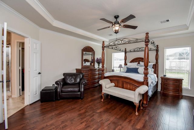 5039 Crystal Bluff Court, Richmond, TX 77407