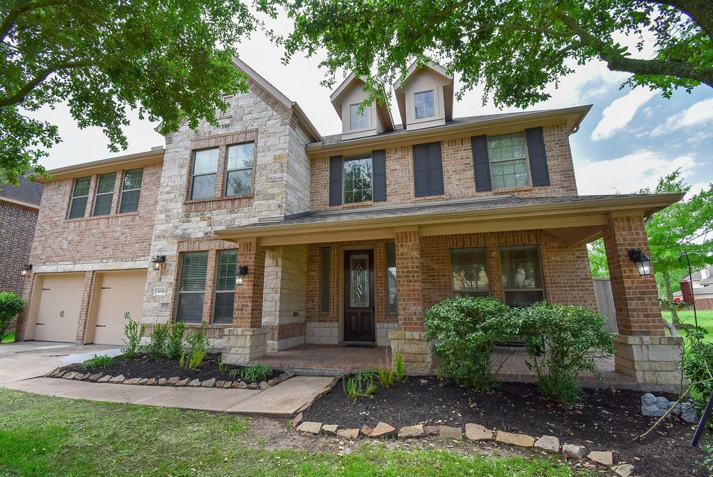 5039 Crystal Bluff Court, Richmond, TX 77407