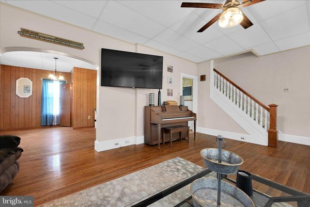 70 SCHUYLKILL ST, Cressona, PA 17929