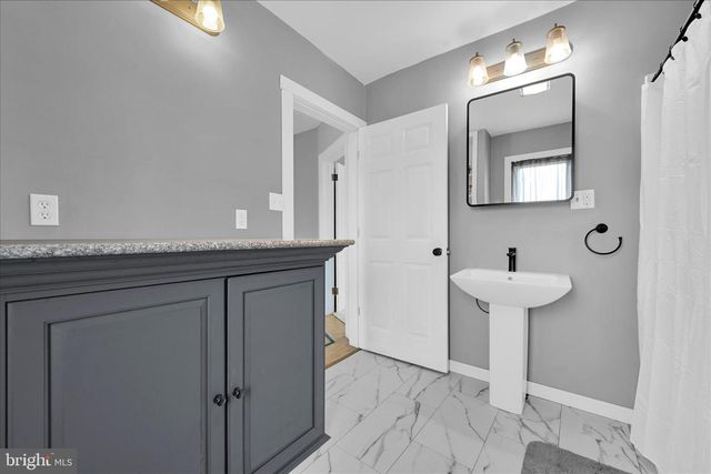 70 SCHUYLKILL ST, Cressona, PA 17929