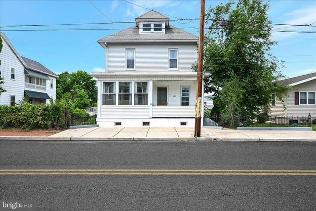 70 SCHUYLKILL ST, Cressona, PA 17929