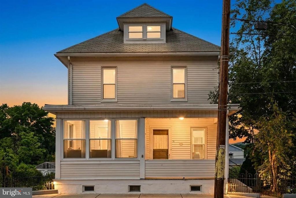 70 SCHUYLKILL ST, Cressona, PA 17929