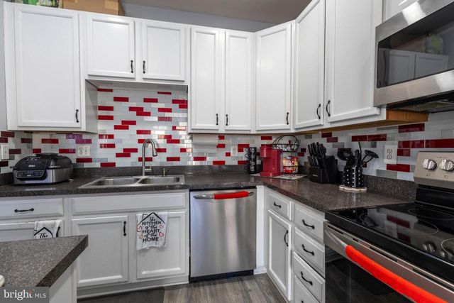 206 HILLSIDE CT, Stafford, VA 22554