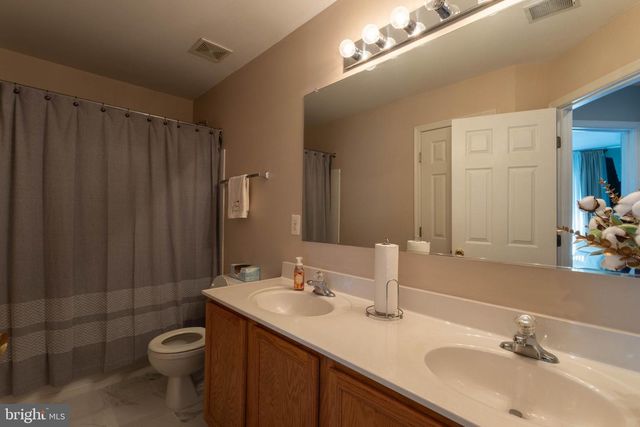 206 HILLSIDE CT, Stafford, VA 22554