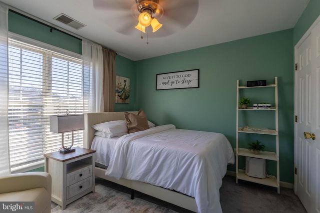 206 HILLSIDE CT, Stafford, VA 22554