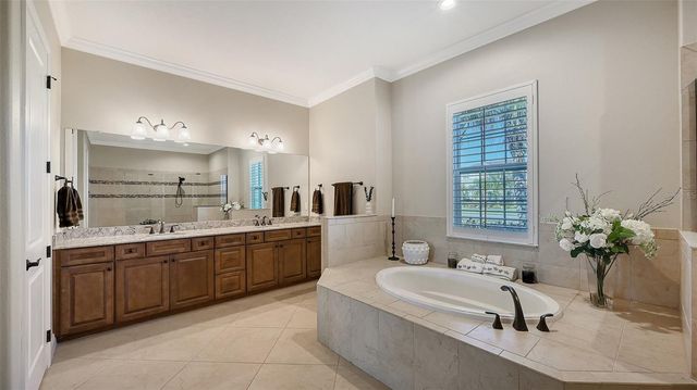 4709 VASCA DRIVE, Sarasota, FL 34240