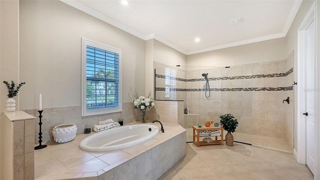 4709 VASCA DRIVE, Sarasota, FL 34240