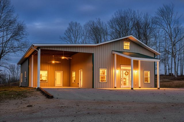 776 Norris Hollow Rd, Vanleer, TN 37181