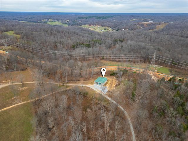 776 Norris Hollow Rd, Vanleer, TN 37181