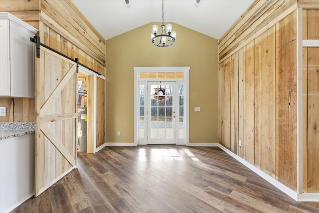 776 Norris Hollow Rd, Vanleer, TN 37181