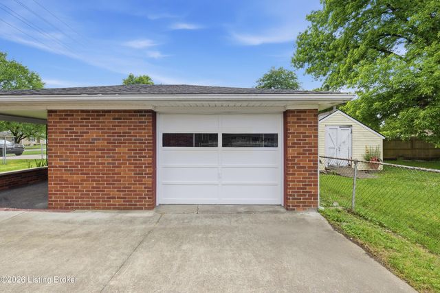 2600 Rockford Ln, Louisville, KY 40216